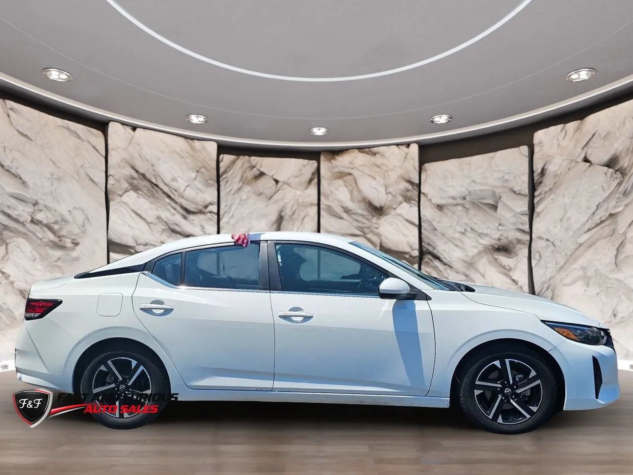 Used 2024 Nissan Sentra SV FWD image 5