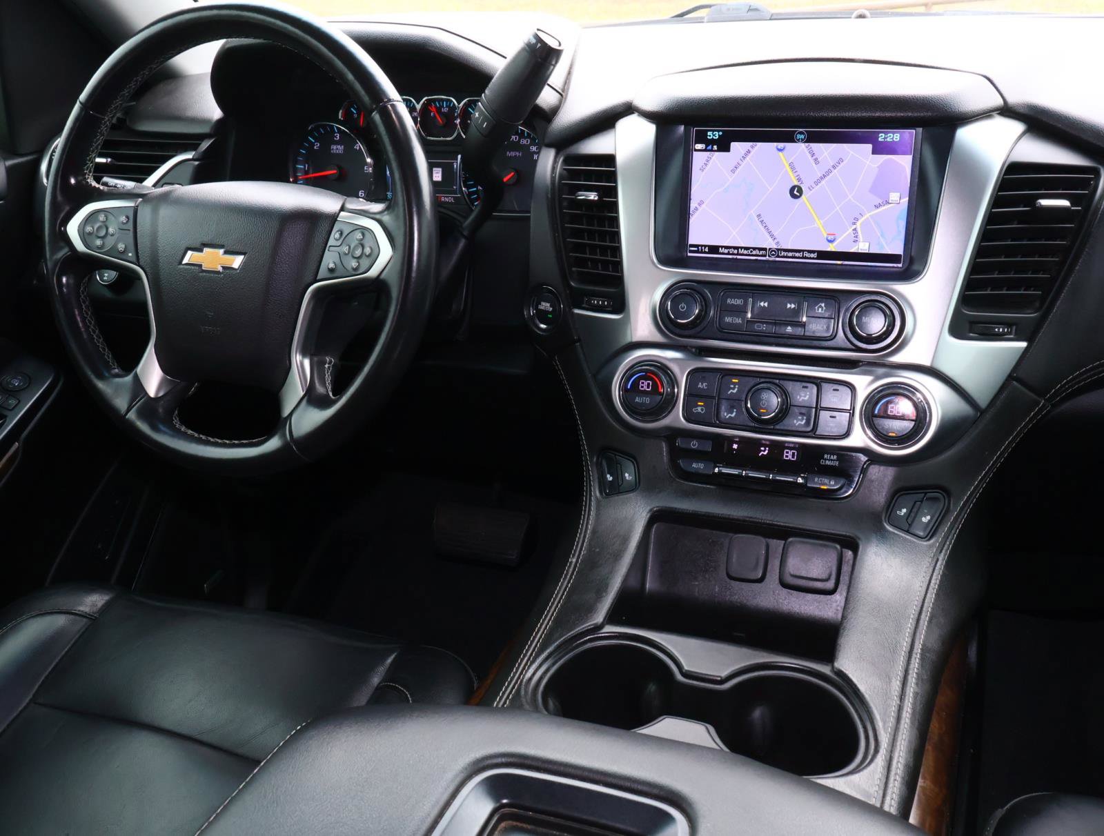 Used 2019 Chevrolet Suburban LT image 10