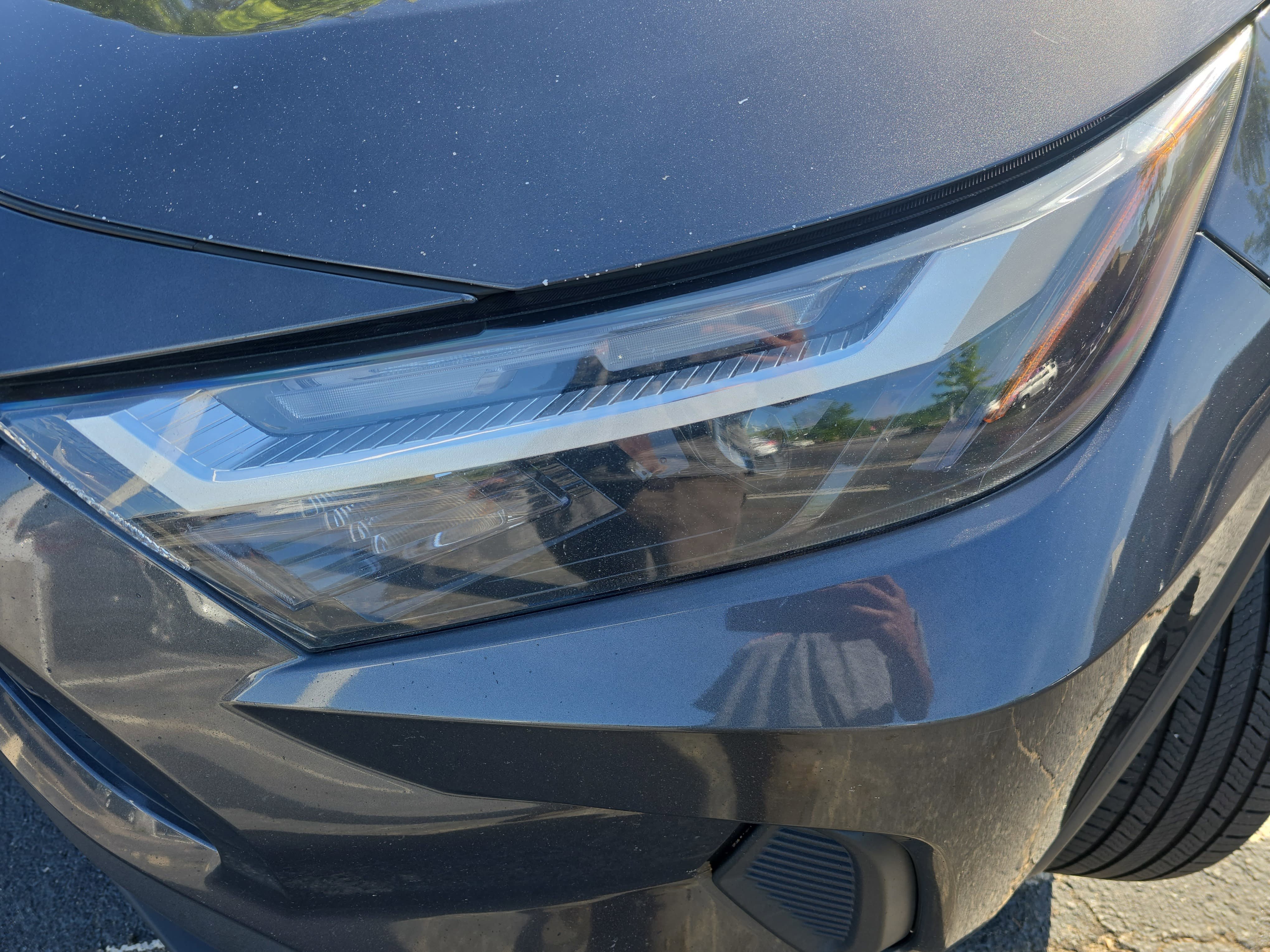 Used 2022 Toyota RAV4 XLE AWD/4WD image 25