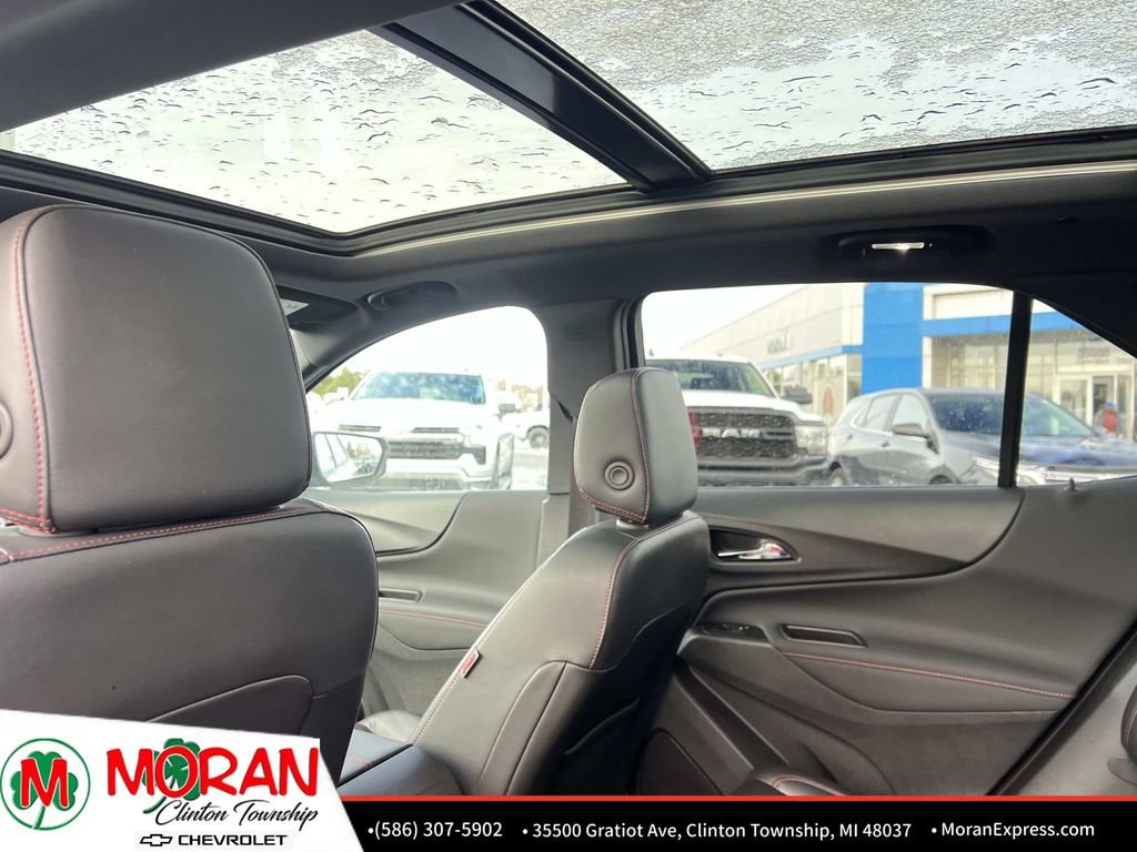 Certified 2022 Chevrolet Equinox RS w/ RS Leather Package image 15