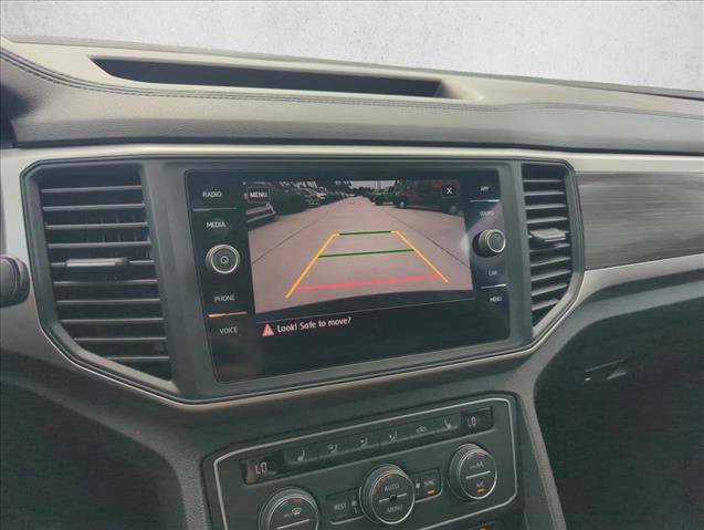 Used 2020 Volkswagen Atlas SE w/ Panoramic Sunroof Package FWD image 12