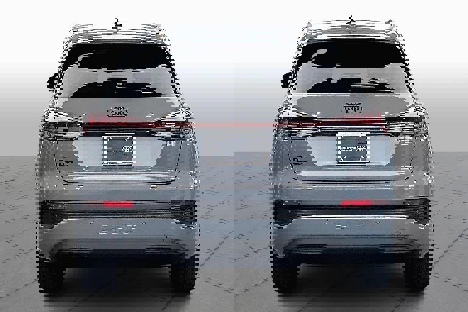 Certified 2025 Audi Q4 e-tron Premium w/ Convenience Package image 5