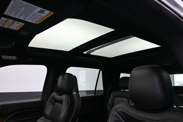 Used 2020 Lincoln Navigator Reserve w/ Luxury Package AWD/4WD image 46