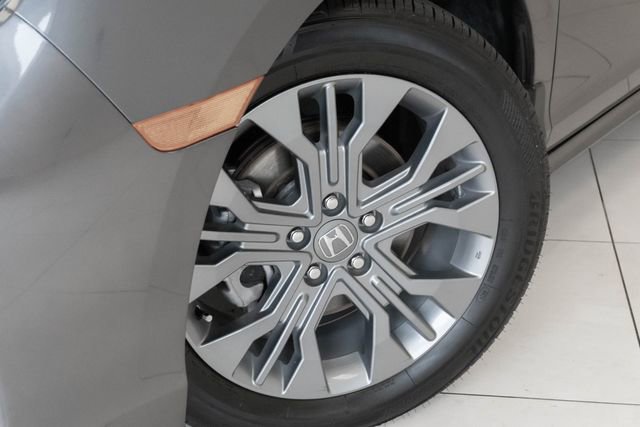 Certified 2025 Honda Odyssey Touring image 2