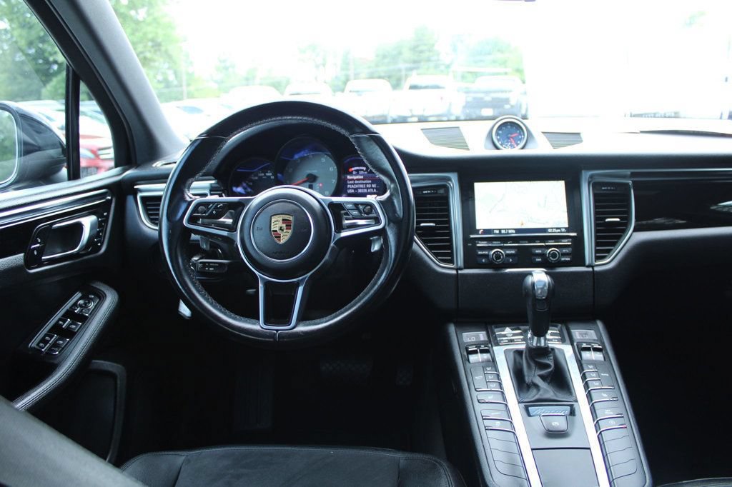 Used 2016 Porsche Macan S AWD/4WD image 17