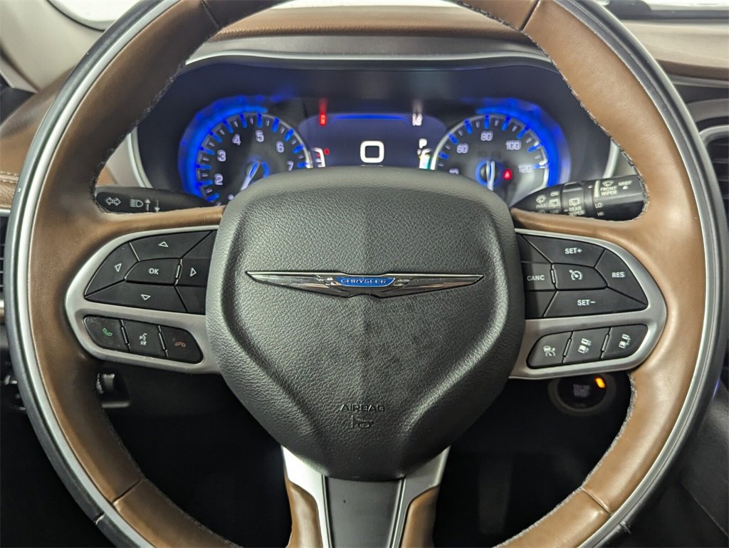 Used 2018 Chrysler Pacifica Limited w/ Advanced Safetytec Group image 17