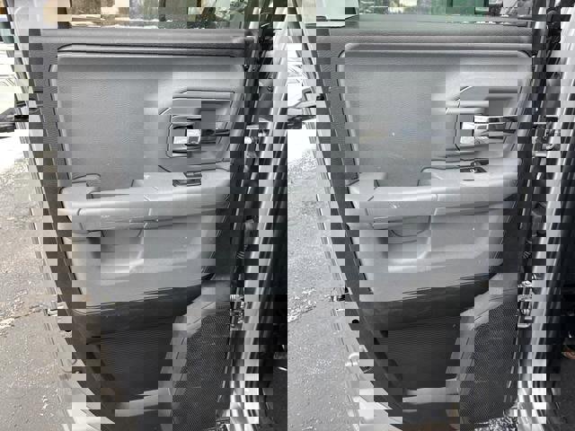 Used 2024 RAM 1500 Classic SLT image 12