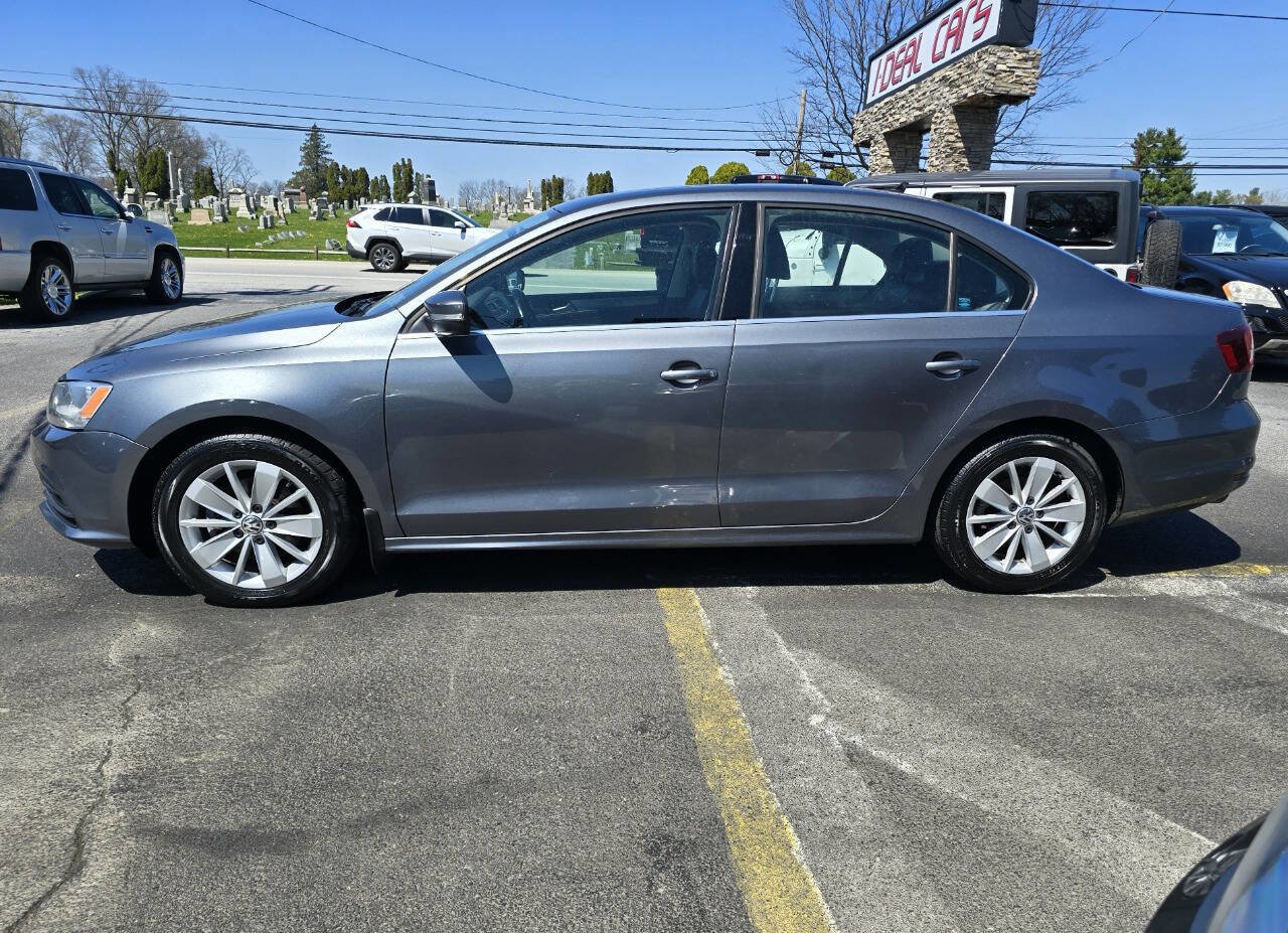 Used 2016 Volkswagen Jetta SE image 6