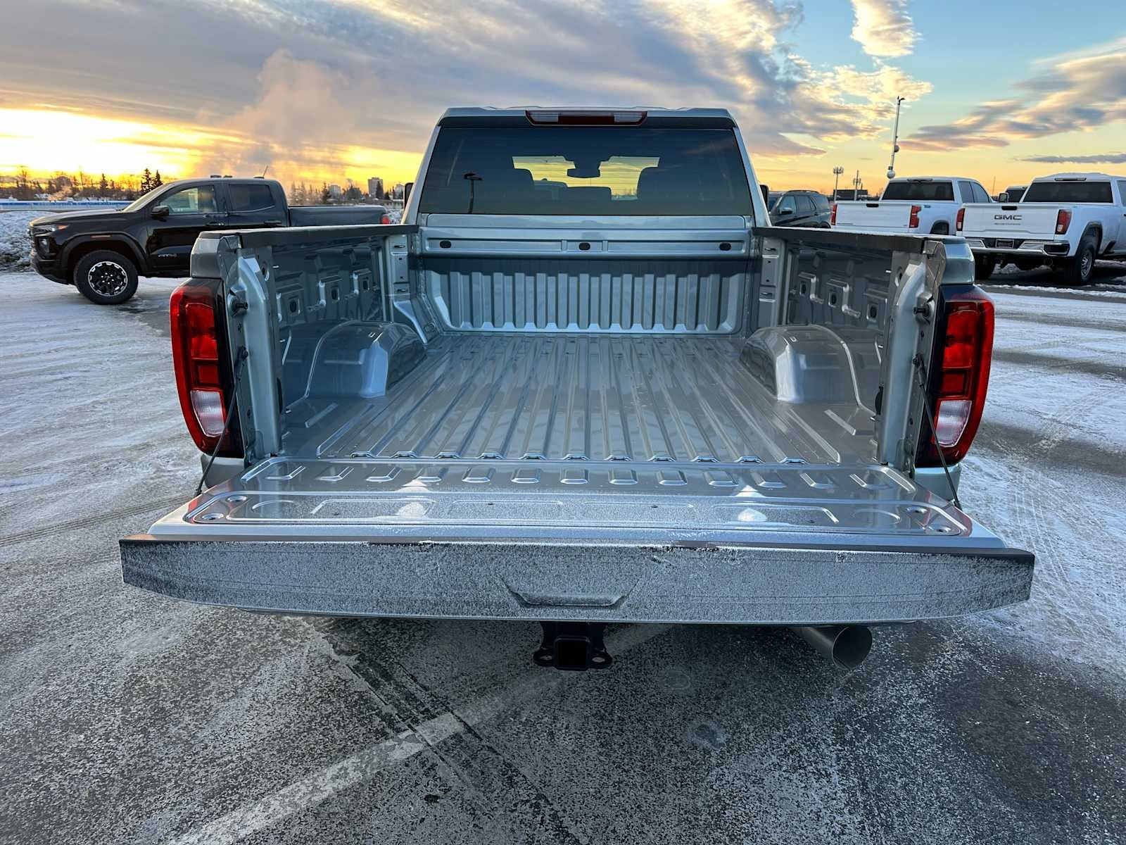 New 2026 GMC Sierra 2500 SLE w/ SLE Convenience Package image 14