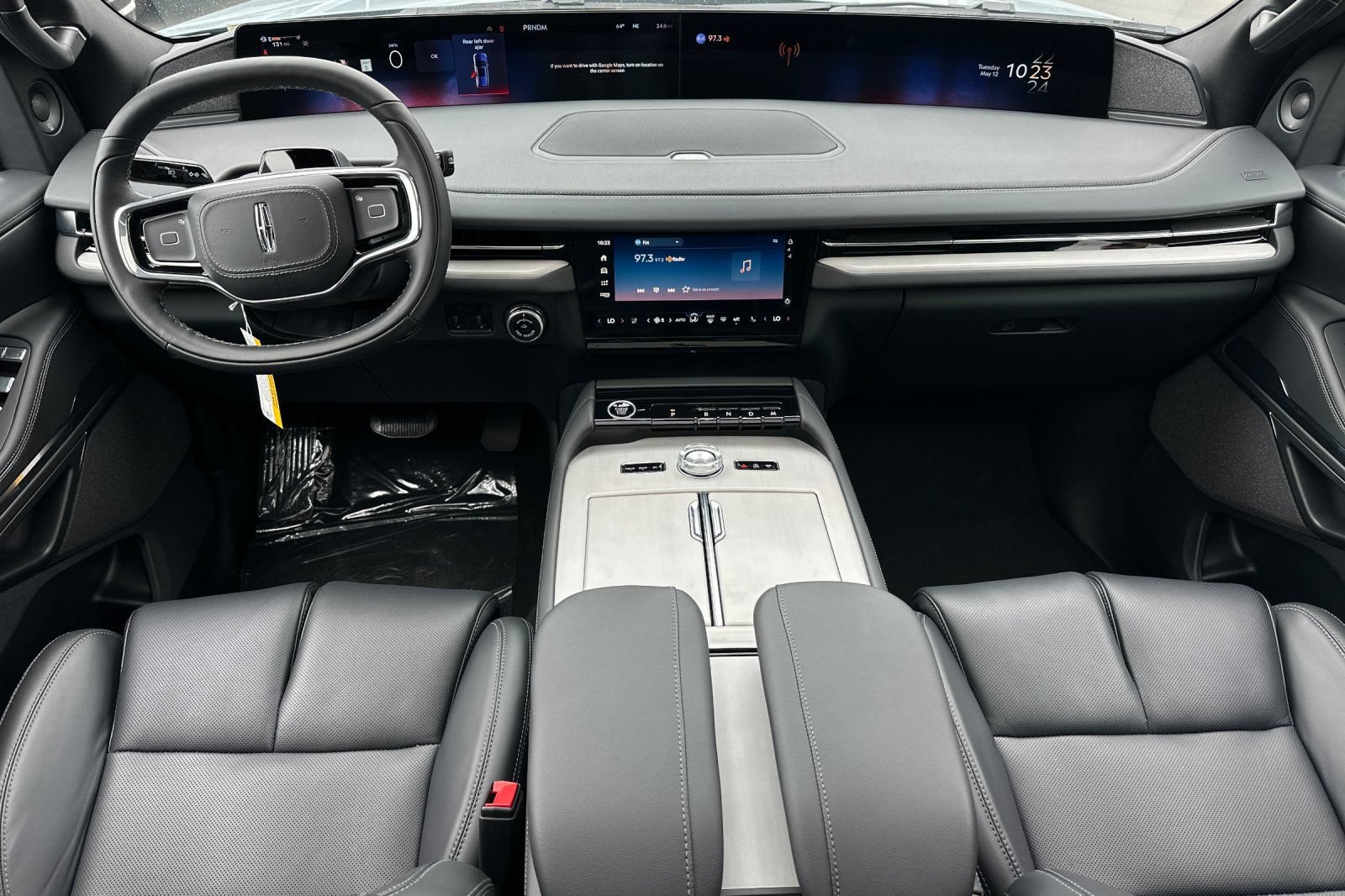 New 2026 Lincoln Navigator Reserve w/ Jet Appearance Package AWD/4WD image 12