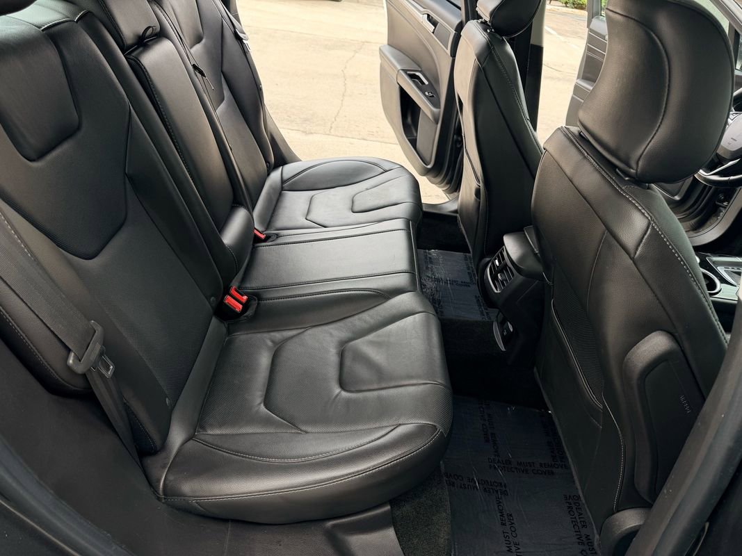 Used 2016 Ford Fusion Titanium AWD/4WD image 14