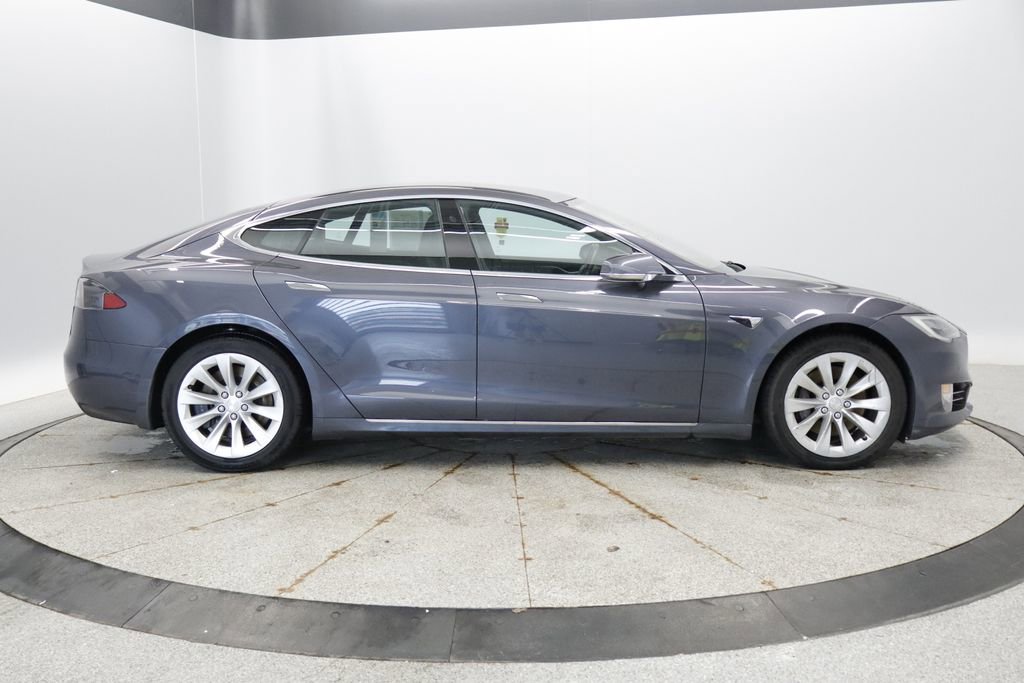 Used 2020 Tesla Model S Long Range AWD/4WD image 7