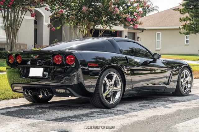 Used 2008 Chevrolet Corvette Coupe w/ Preferred Equipment Group RWD image 8