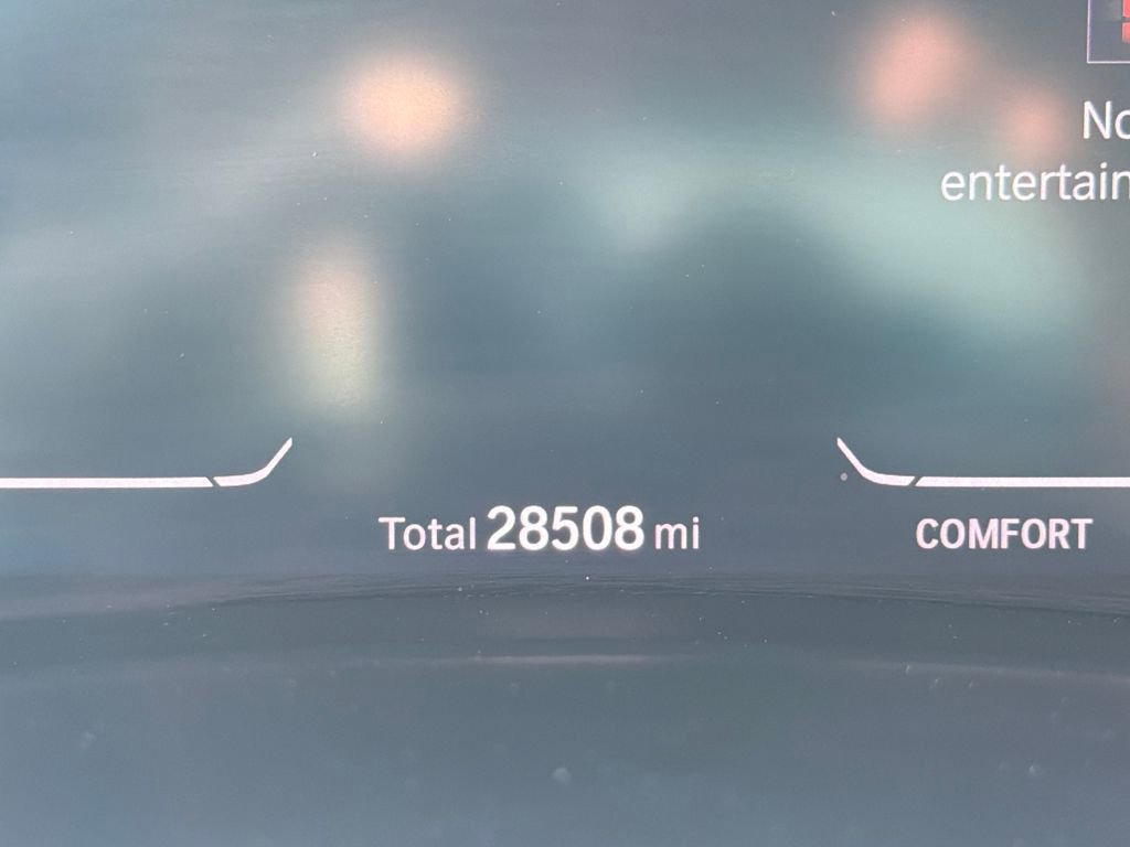 Used 2022 BMW X5 sDrive40i w/ Premium Package image 4
