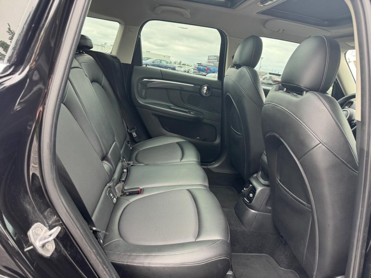 Used 2018 MINI Cooper Countryman S FWD image 11