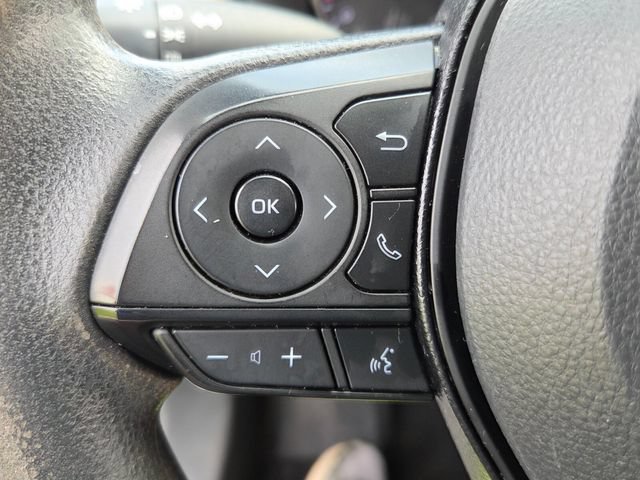 Used 2021 Toyota RAV4 LE FWD image 24
