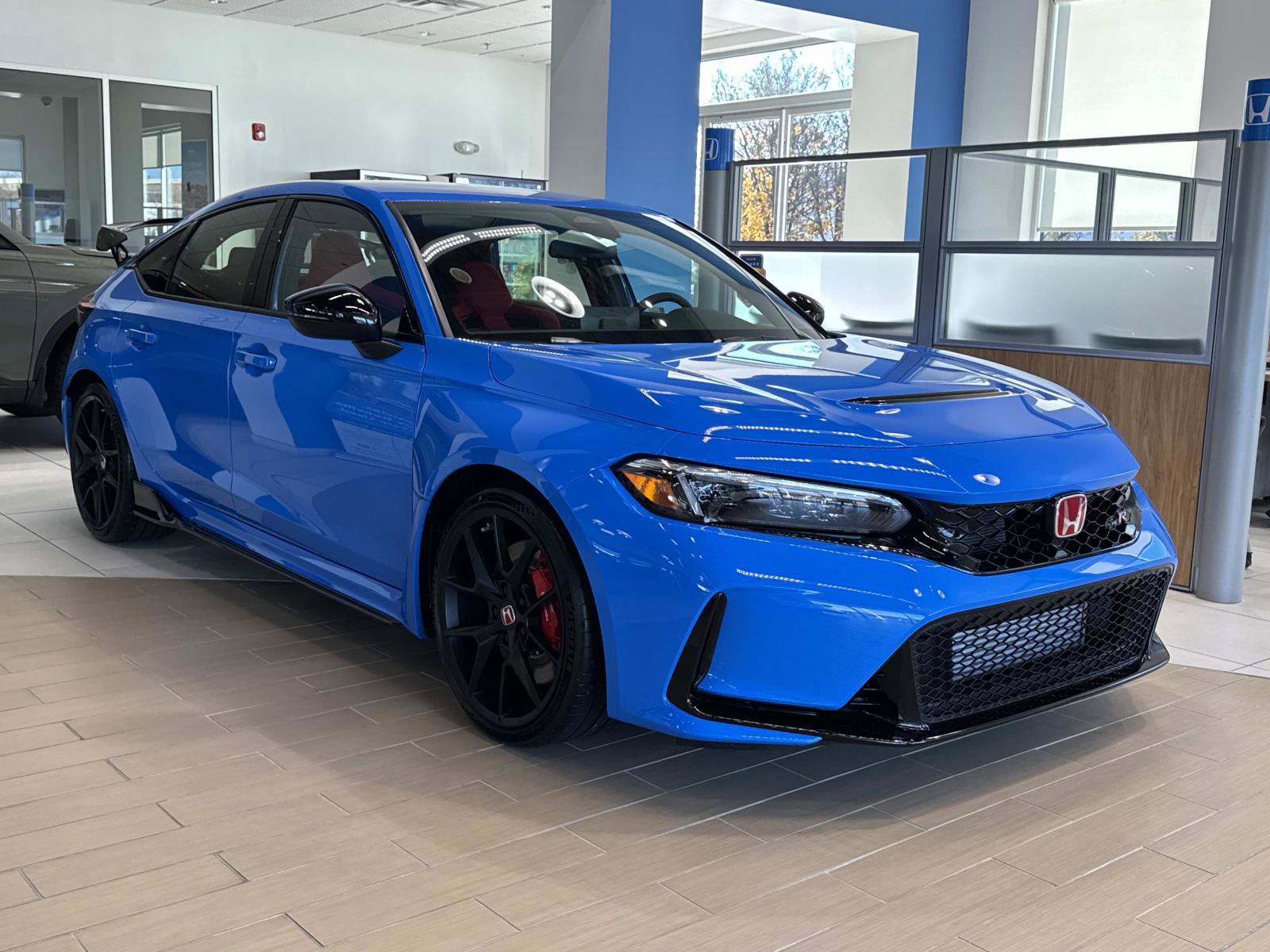 Used 2025 Honda Civic Type R image 25