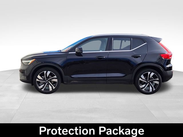 Certified 2023 Volvo XC40 B5 Ultimate w/ Climate Package AWD/4WD image 6