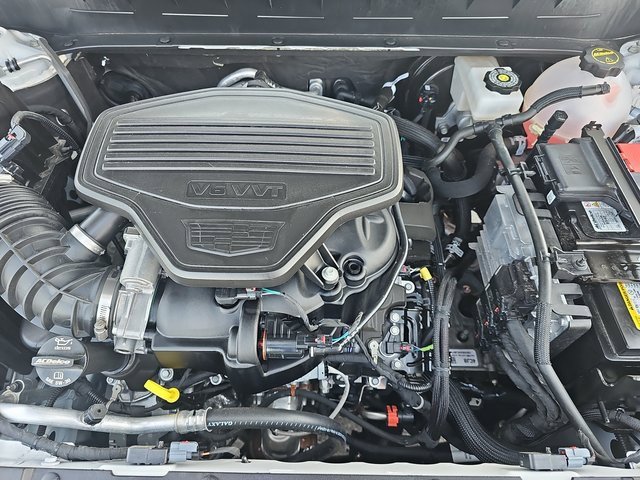 Used 2025 Cadillac XT6 Premium Luxury w/ LPO, Floor Liner Package image 33