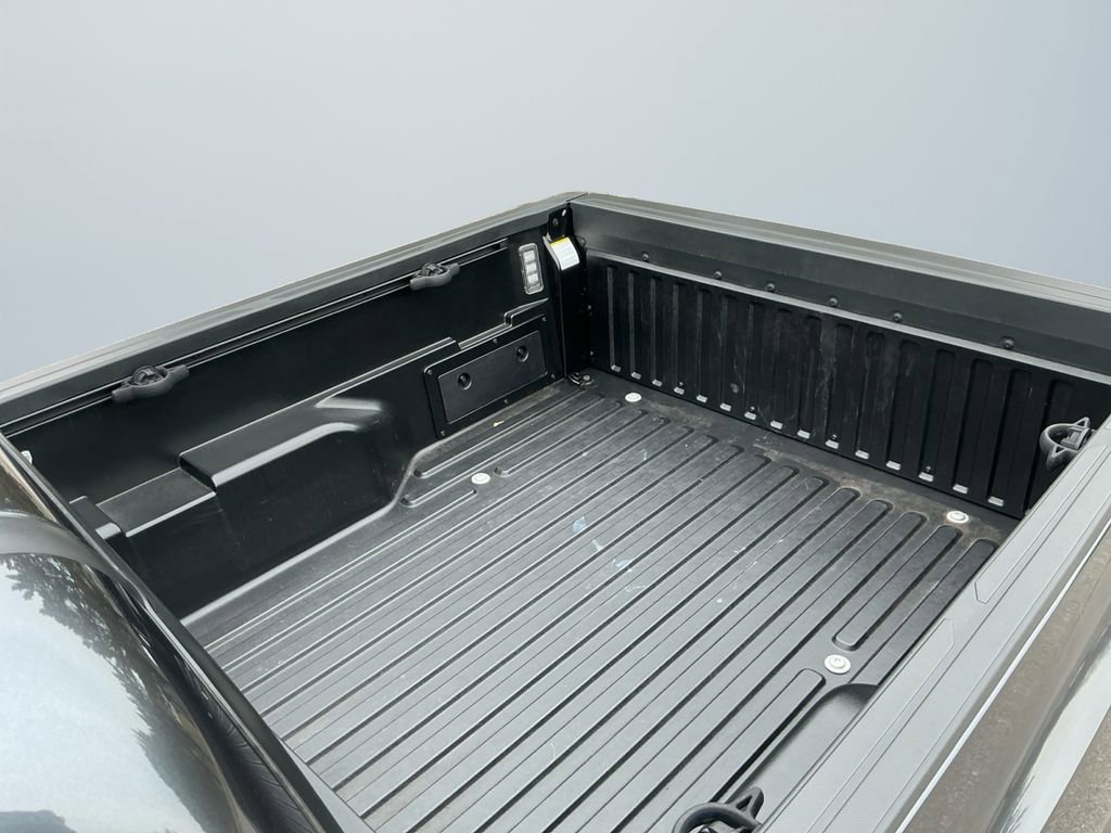 Used 2023 Toyota Tacoma SR image 17