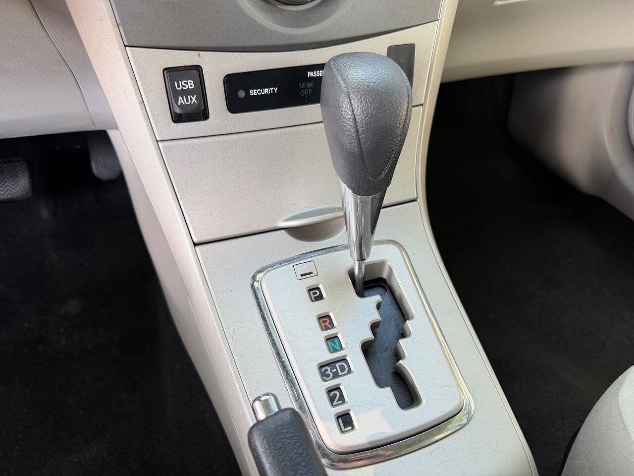 Used 2012 Toyota Corolla LE FWD image 21
