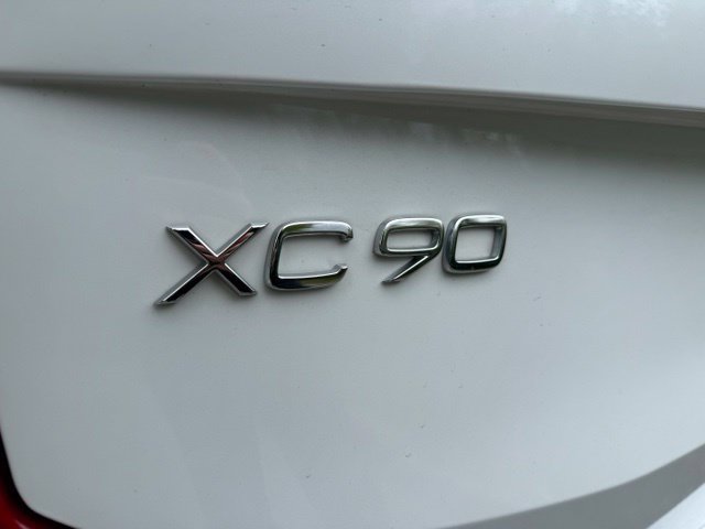 Used 2023 Volvo XC90 B5 Core AWD/4WD image 9