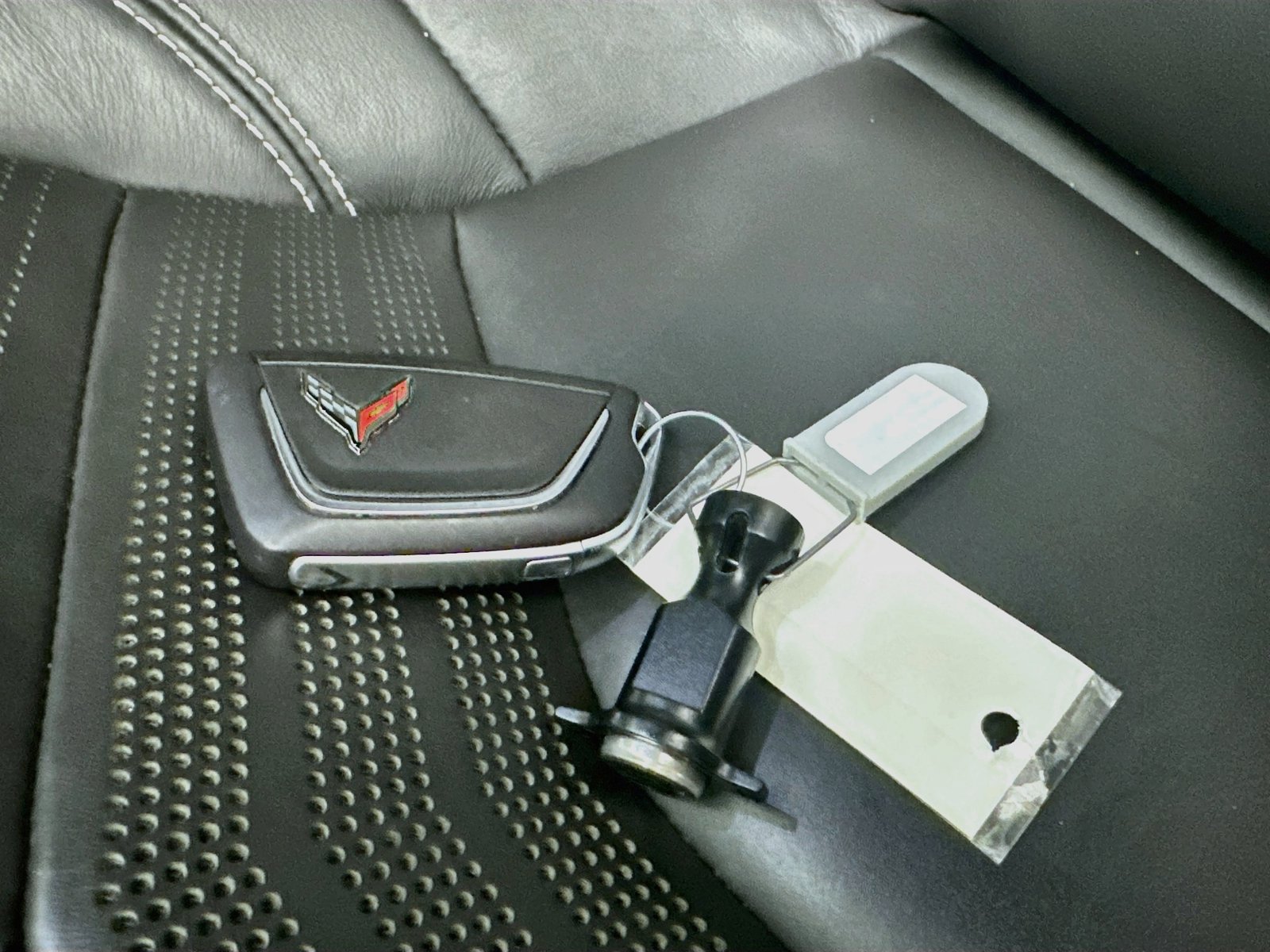 Used 2020 Chevrolet Corvette Stingray Premium Cpe w/ 3LT Preferred Equipment Group RWD image 30