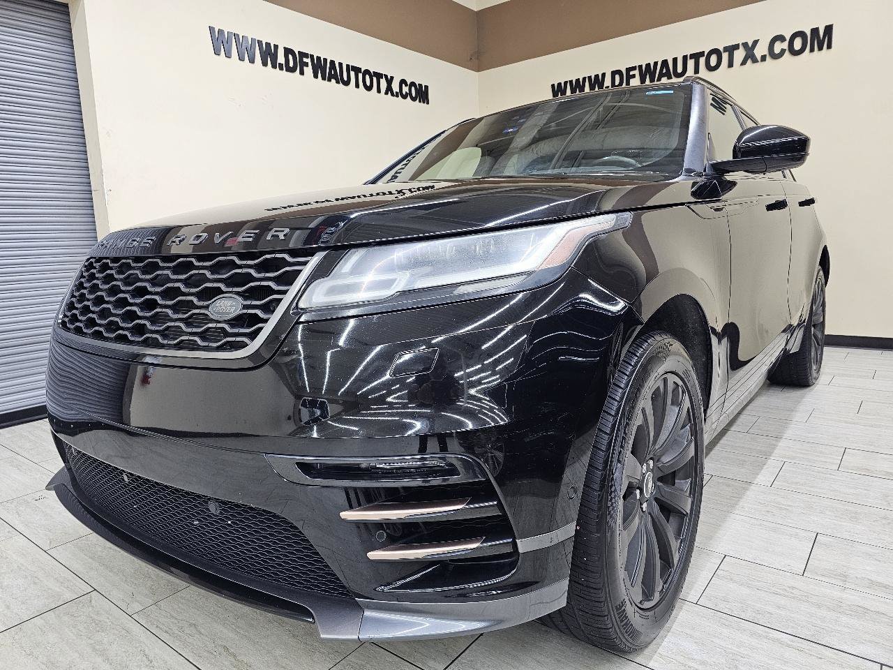 Used 2018 Land Rover Range Rover Velar R-Dynamic SE AWD/4WD image 2