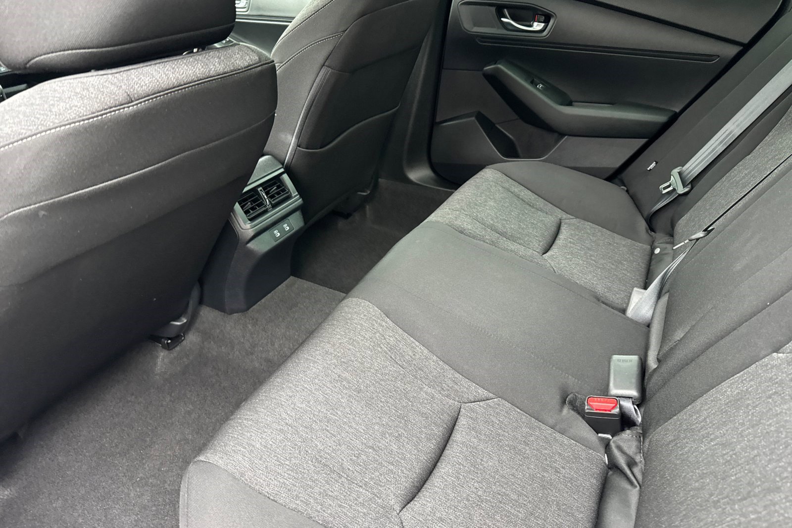 Used 2025 Honda Accord SE image 26
