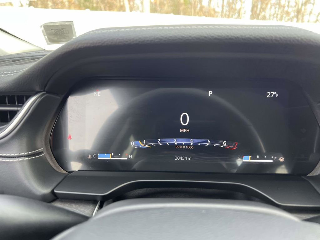 Certified 2024 Jeep Grand Cherokee Limited w/ Black Appearance Package image 31