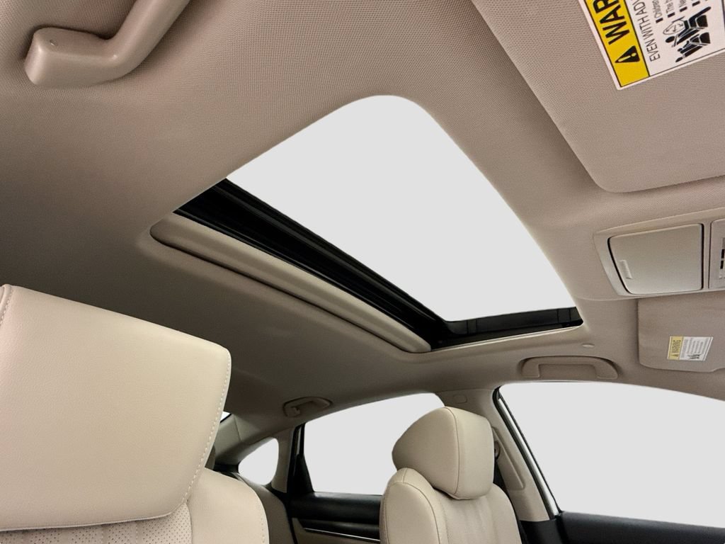 Used 2022 Honda Accord EX-L image 16