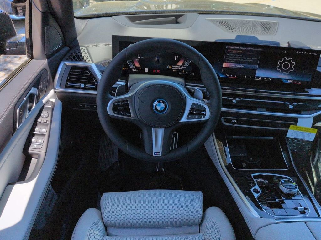 New 2026 BMW X5 xDrive50e w/ Executive Package image 16