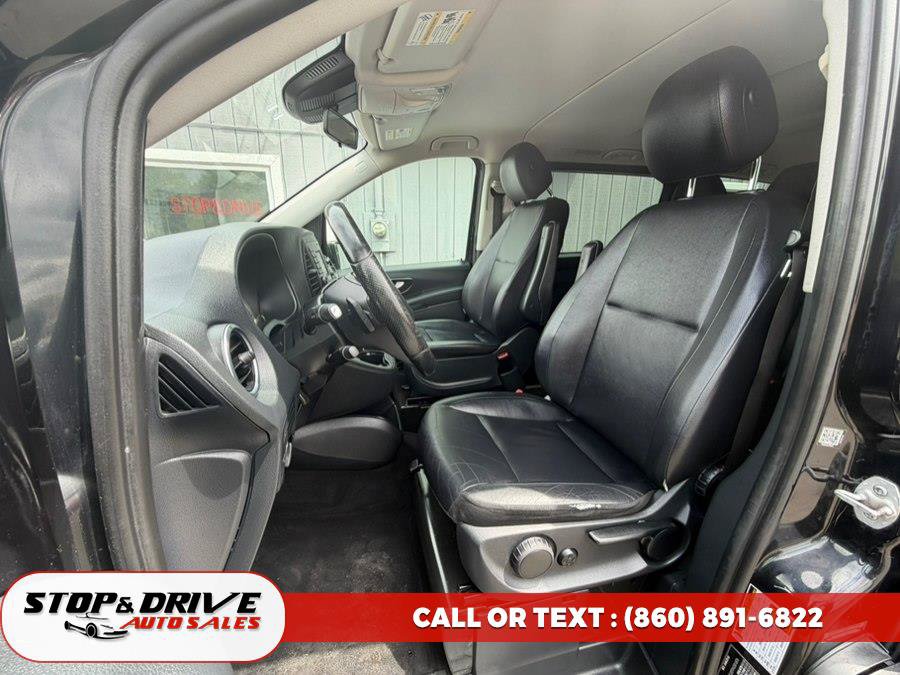 Used 2017 Mercedes-Benz Metris Passenger image 14