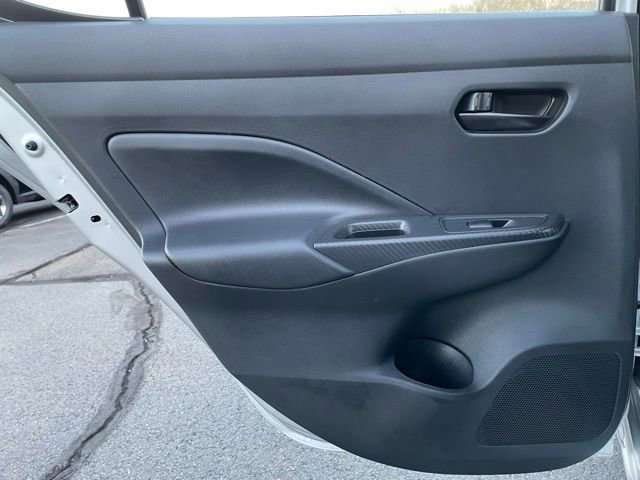 Used 2025 Nissan Versa S w/ Trunk Package image 22