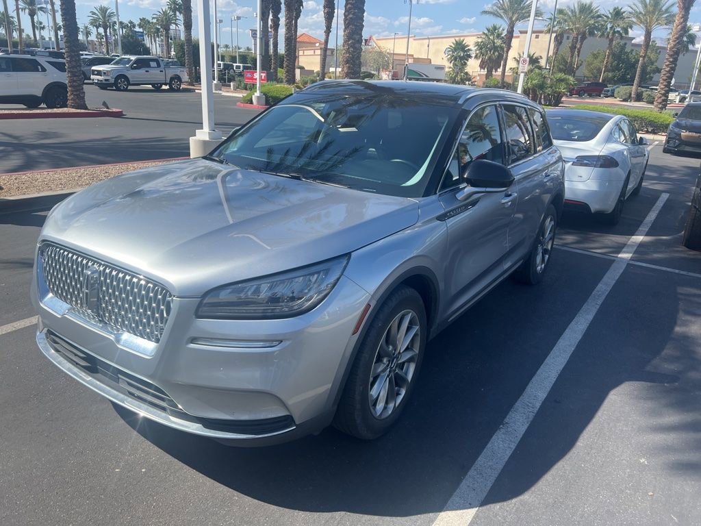 Used 2021 Lincoln Corsair FWD w/ Premium Package image 2