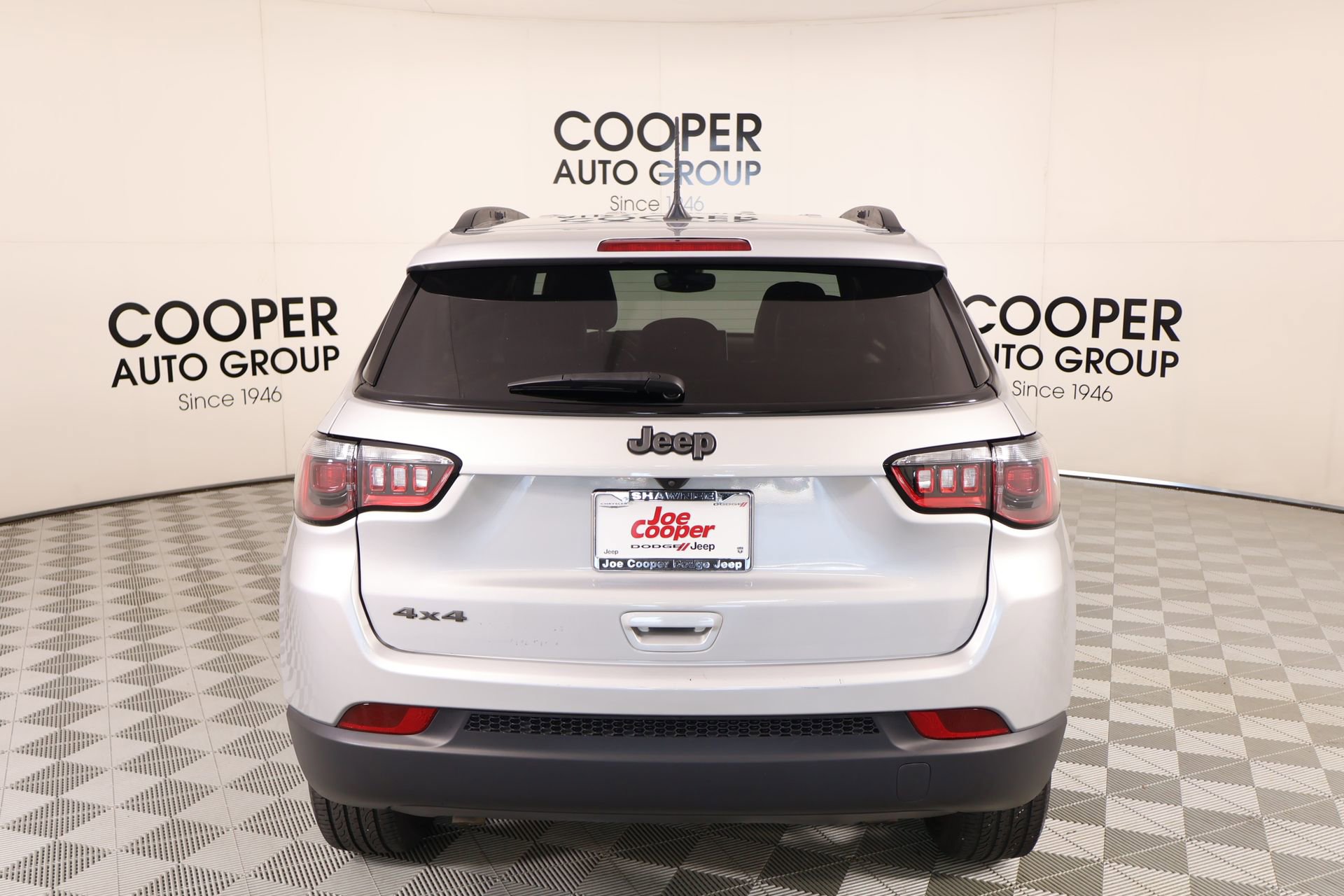 Used 2025 Jeep Compass Latitude w/ Altitude Special Edition AWD/4WD image 21