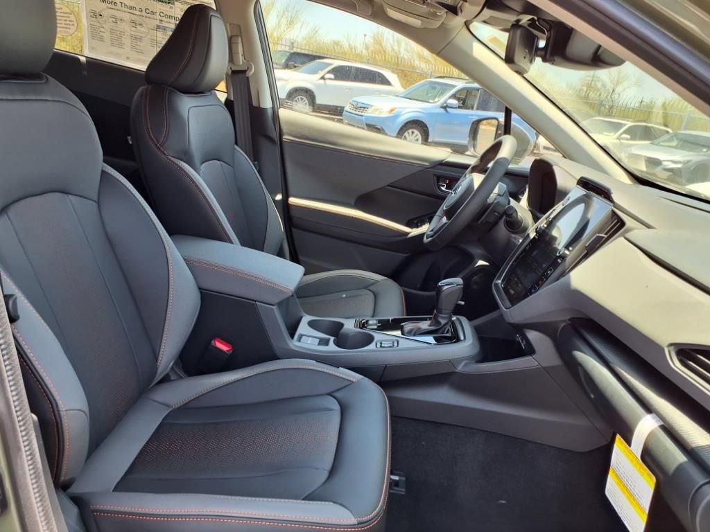 New 2025 Subaru Crosstrek 2.5i Limited w/ Popular Package #3A image 7