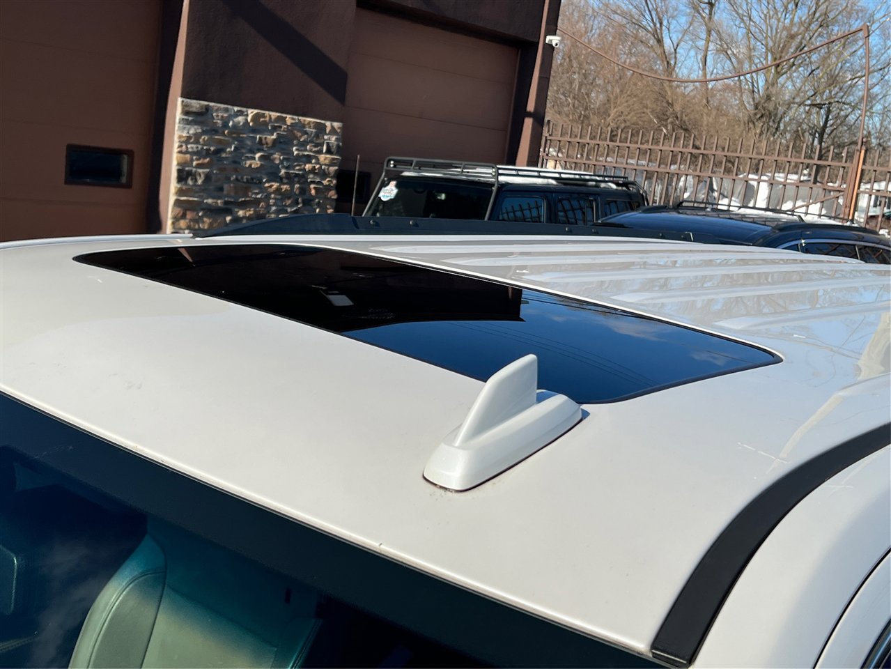 Used 2016 GMC Yukon SLT w/ Open Road Package image 12