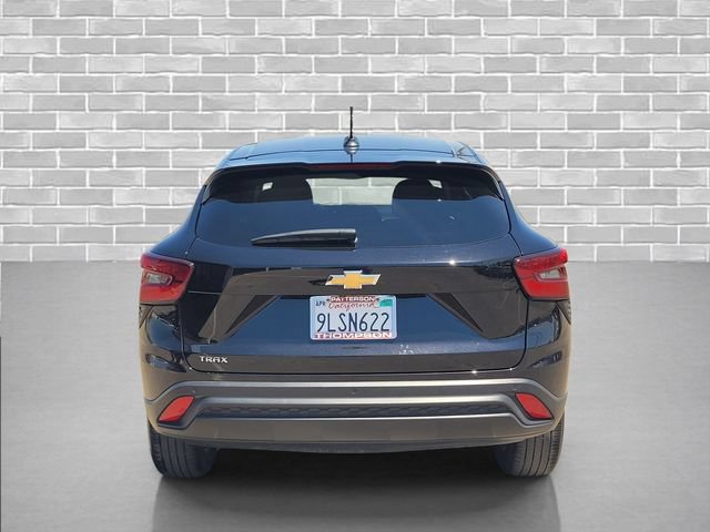 Certified 2024 Chevrolet Trax LS w/ LS Convenience Package FWD image 7