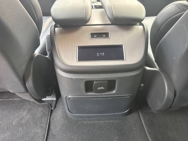 Used 2025 Lincoln Navigator Reserve AWD/4WD image 29
