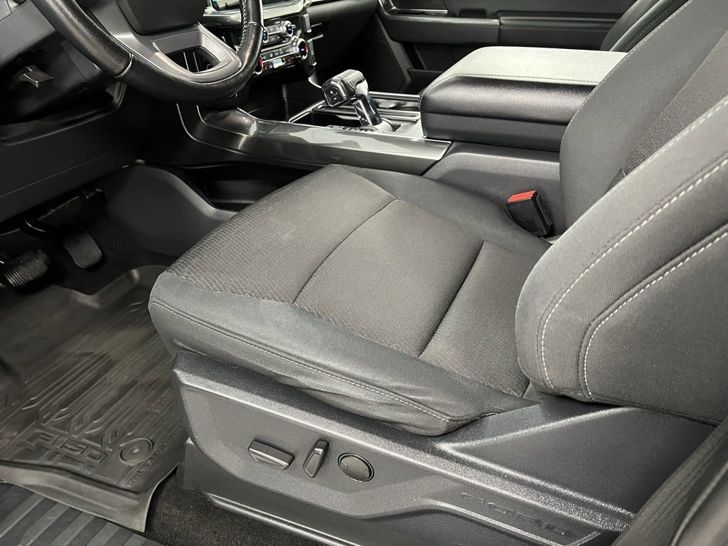 Used 2022 Ford F150 XLT w/ Equipment Group 302A High image 26