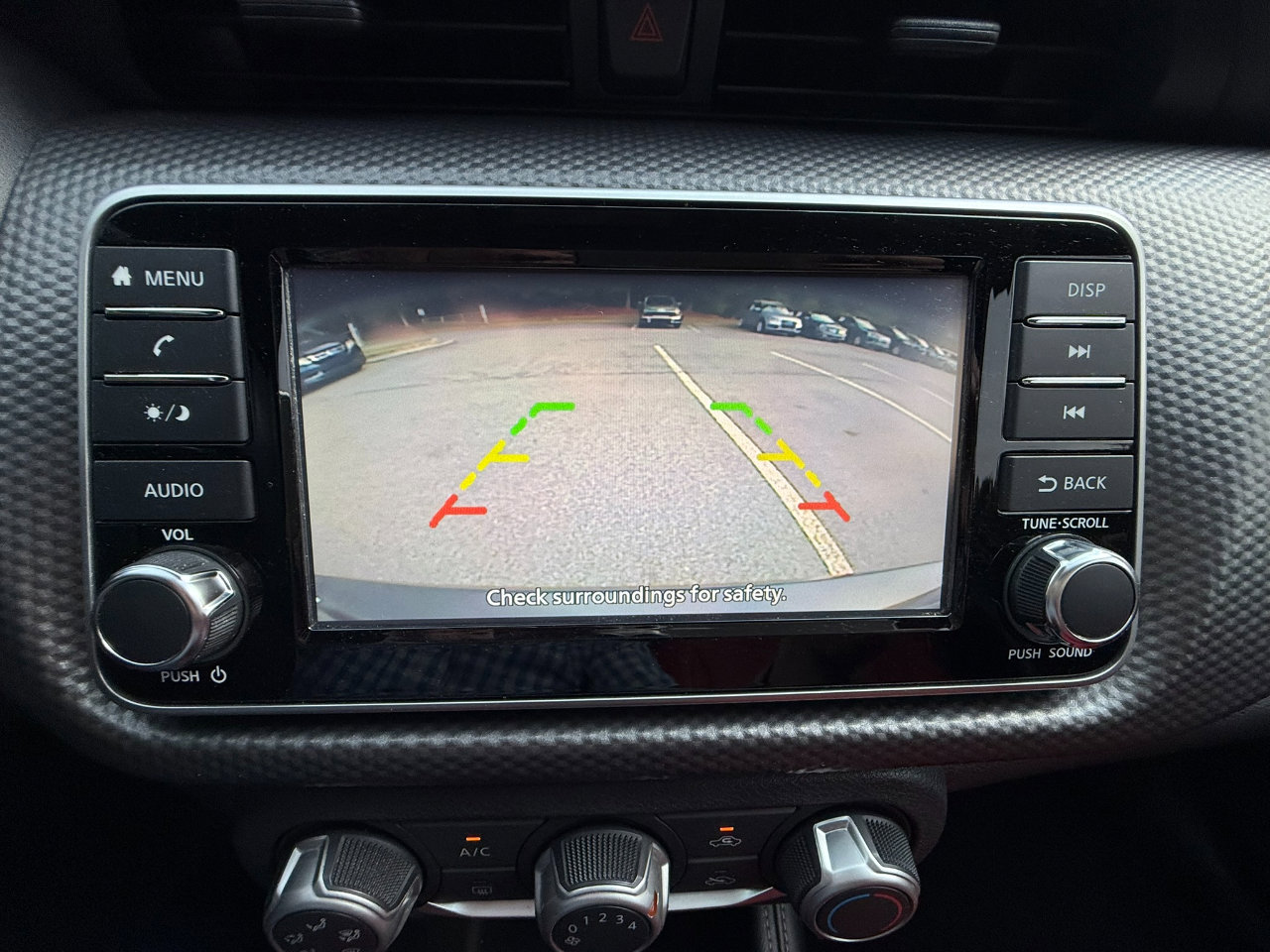 Used 2018 Nissan Kicks S image 21