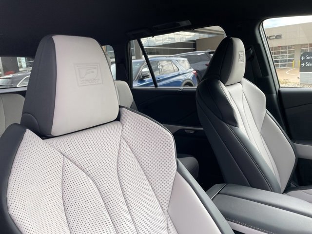 New 2026 Lexus TX 500h AWD image 18