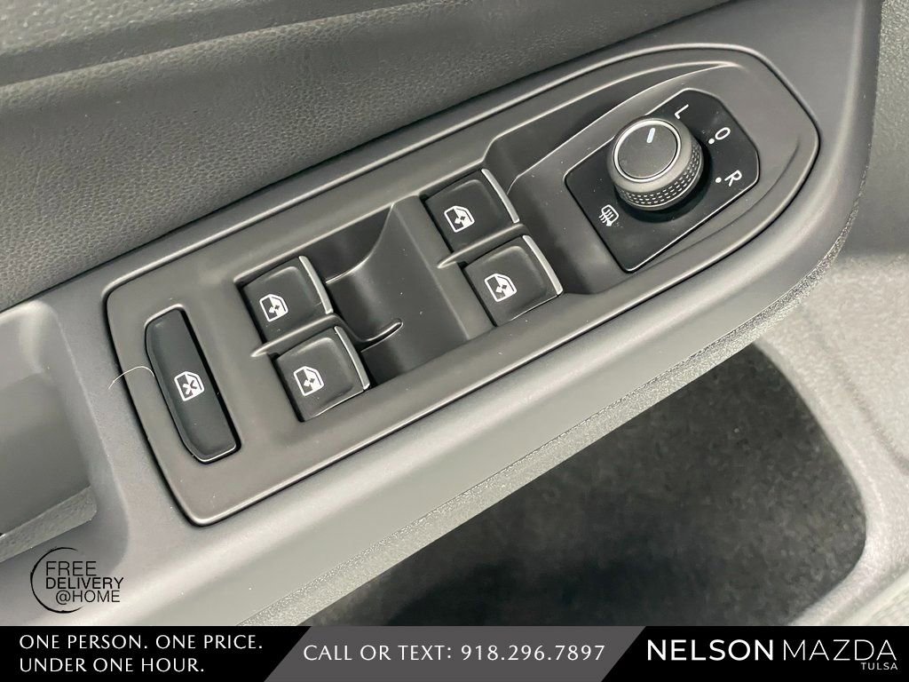 Used 2023 Volkswagen GTI SE image 17