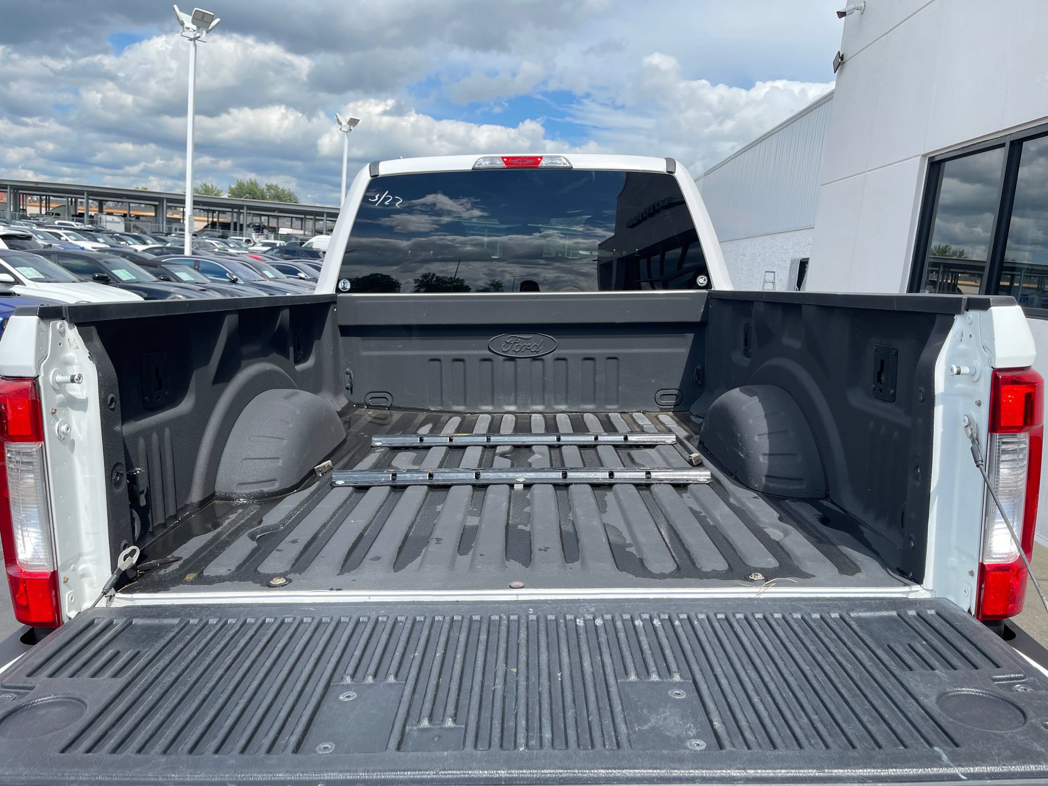 Used 2017 Ford F250 XLT AWD/4WD image 22