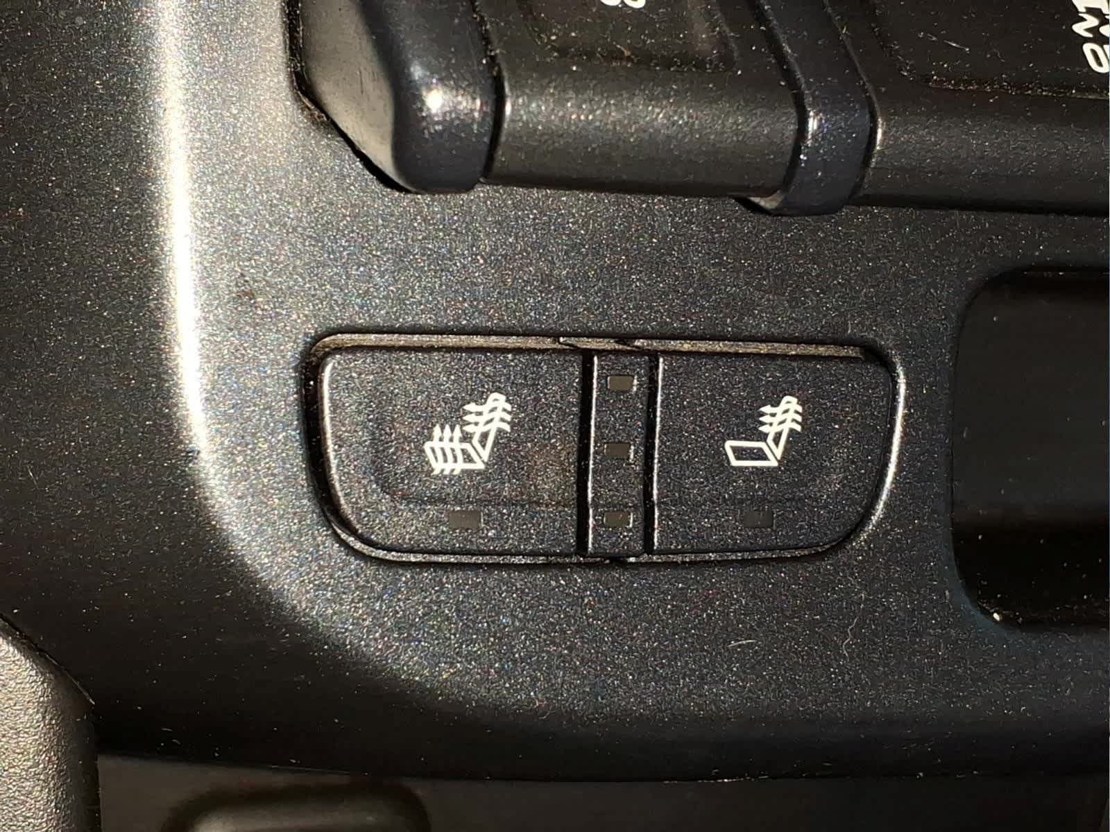 Used 2018 Chevrolet Colorado Z71 AWD/4WD image 20