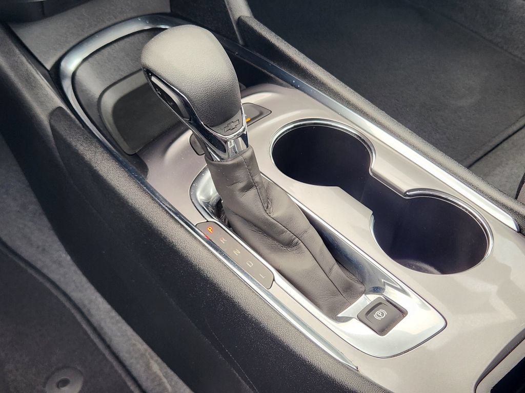 Used 2024 Chevrolet Malibu LT FWD image 19