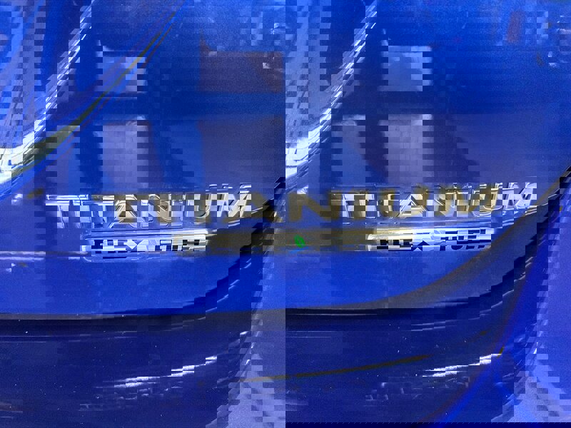 Used 2013 Ford Focus Titanium w/ Luxury Pkg image 30