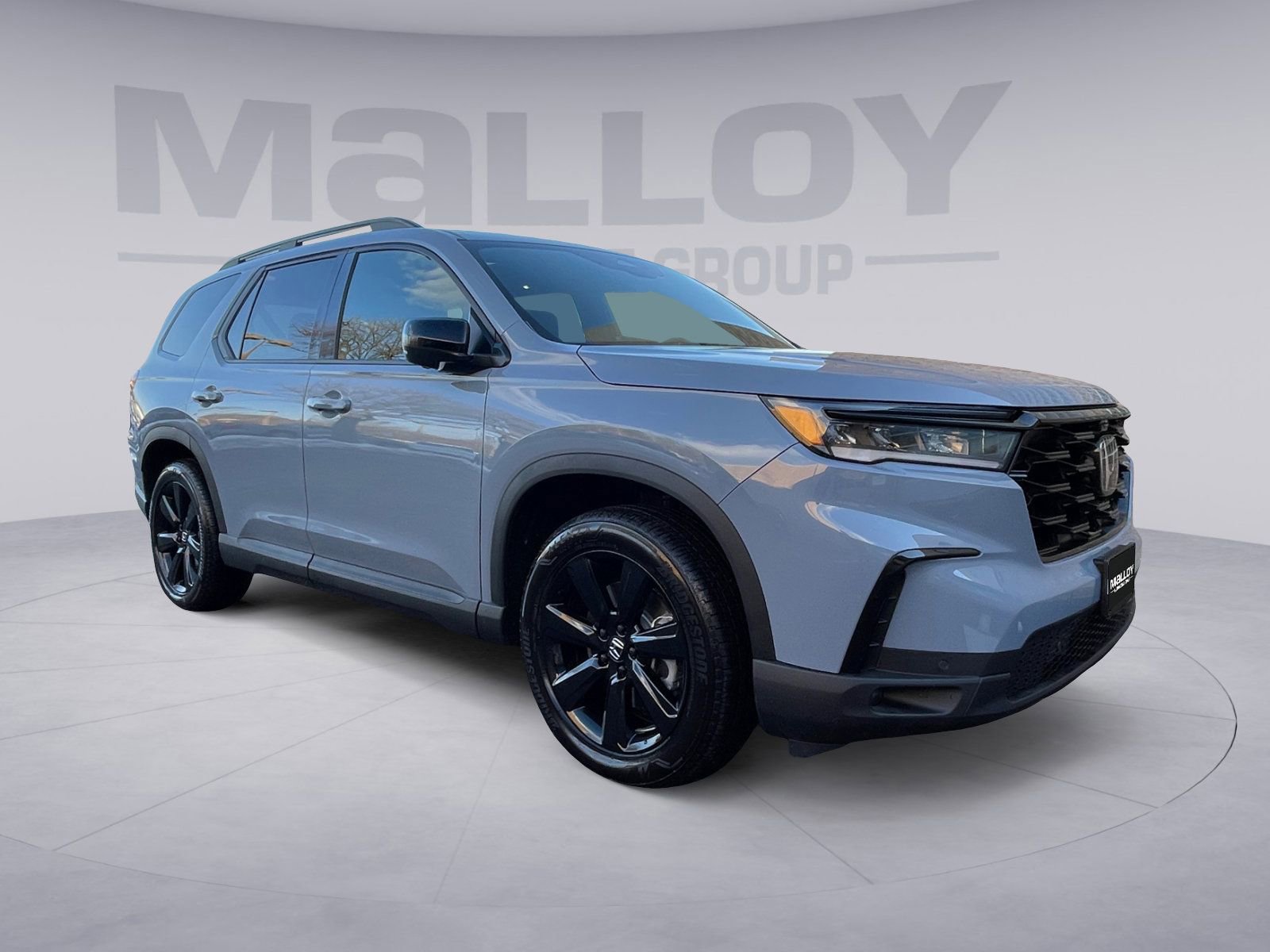 Used 2025 Honda Pilot Black Edition image 7