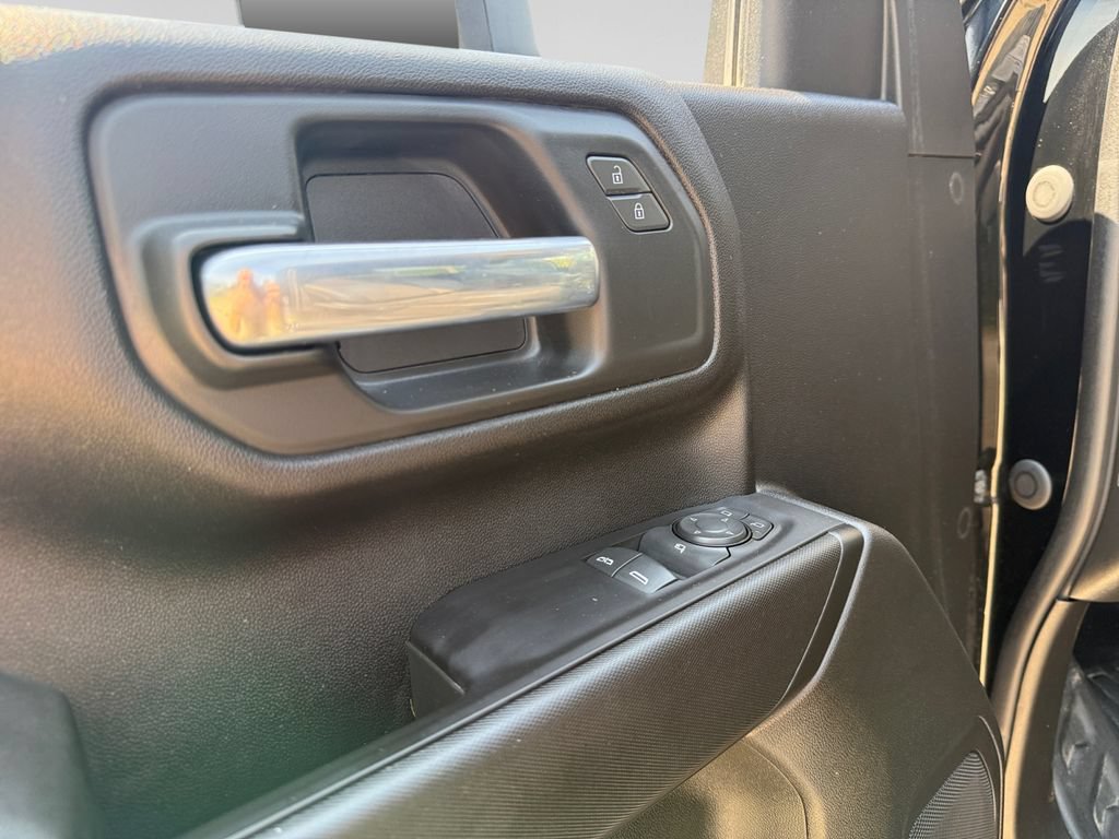 Used 2024 Chevrolet Silverado 2500 W/T w/ WT Convenience Package AWD/4WD image 17